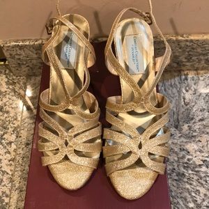 Dyeable champagne shimmer sandals
